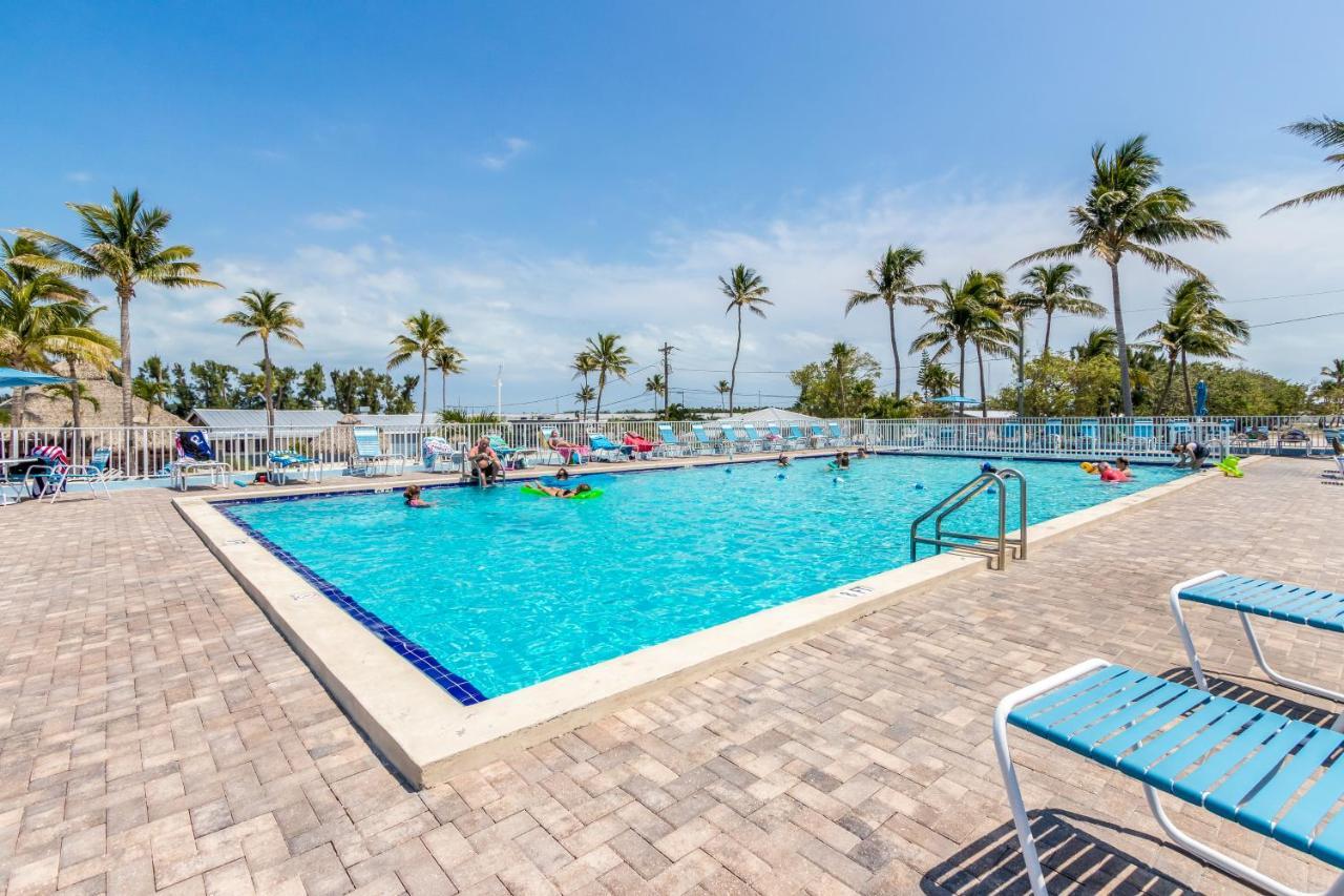 Fiesta Key Rv Resort Waterfront Cottage 36 Лейтон Екстер'єр фото